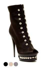BLAKEE (size: 5)