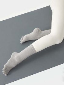 Nonslip Yoga Socks Ideal for Pilates Dance Indoor Sports (Color: grey)
